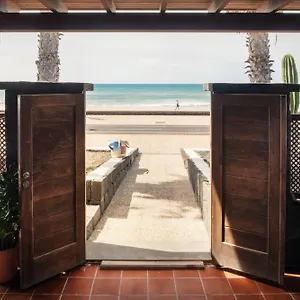Villa La Casa De La Playa, Puerto del Carmen (Lanzarote)